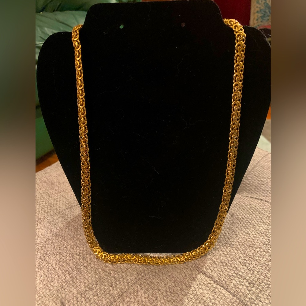 Trifari vintage necklace.